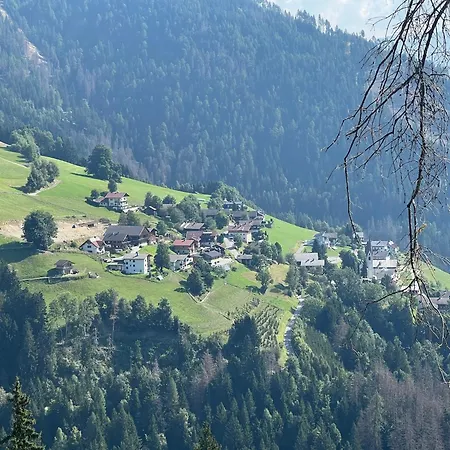 Unterhecherhof アパート